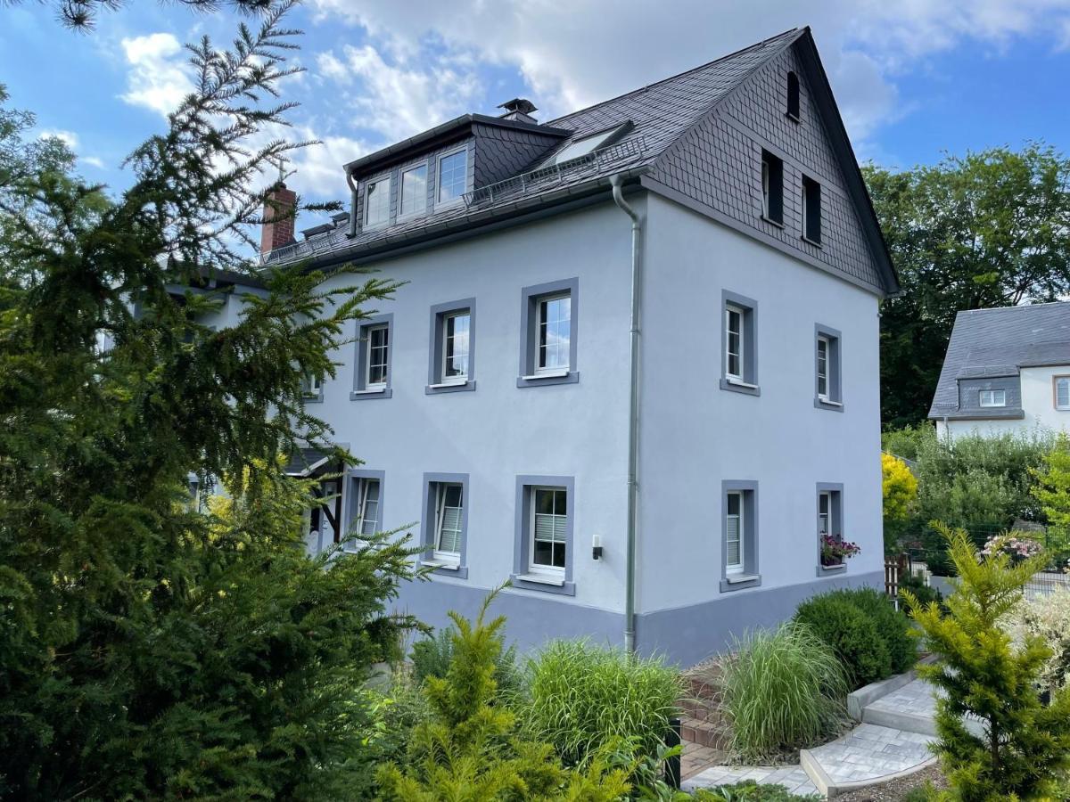 Ferienhaus Villa Adelsberg Mit Dachterrasse In Zentraler Lage Fuer Bis Zu 10 Personen Хемніц Екстер'єр фото