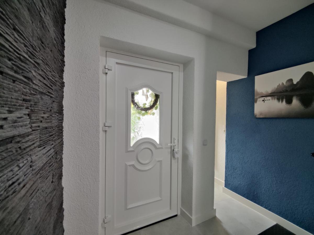 Ferienhaus Villa Adelsberg Mit Dachterrasse In Zentraler Lage Fuer Bis Zu 10 Personen Хемніц Екстер'єр фото