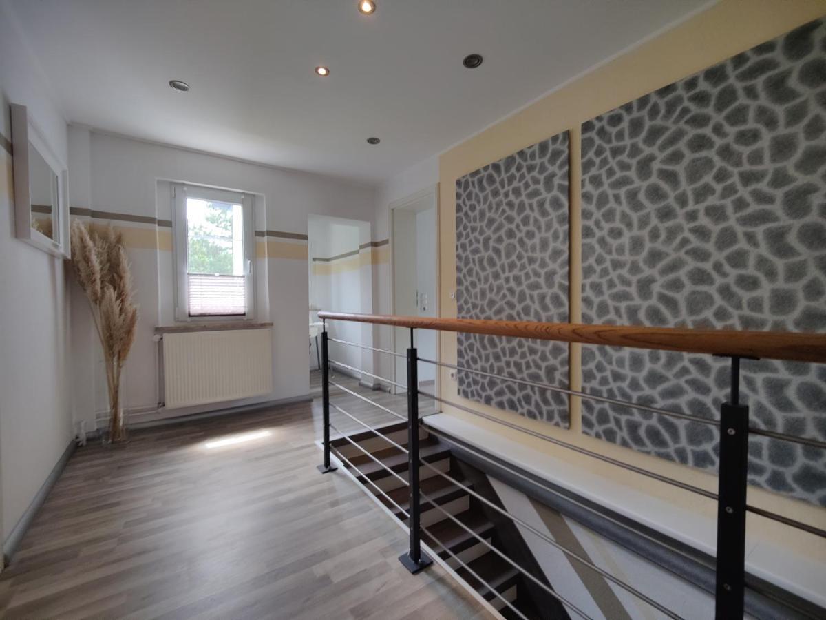Ferienhaus Villa Adelsberg Mit Dachterrasse In Zentraler Lage Fuer Bis Zu 10 Personen Хемніц Екстер'єр фото